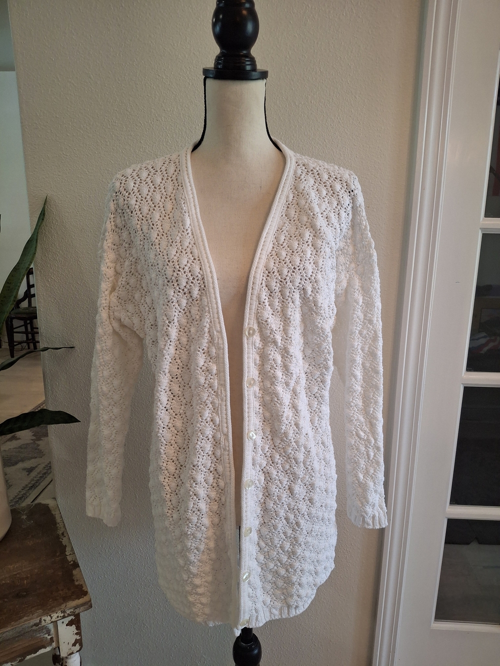 Vintage Women's Cream Openwork Button-Front Knit Cardigan